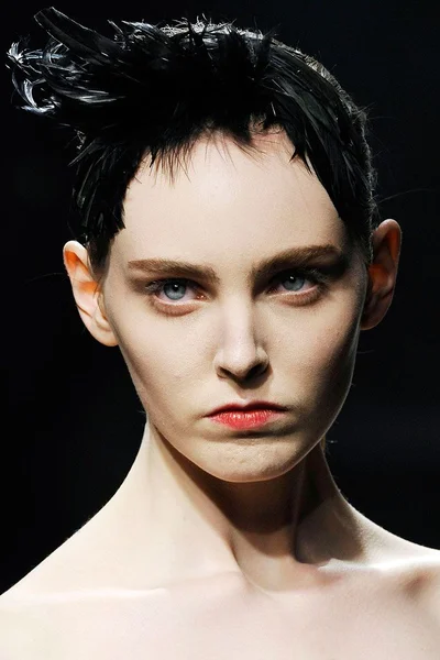 Look 70